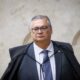 Flávio Dino cancela participação no Fórum de Lisboa após fratura no pé em acidente doméstico - Flávio Dino acidente doméstico