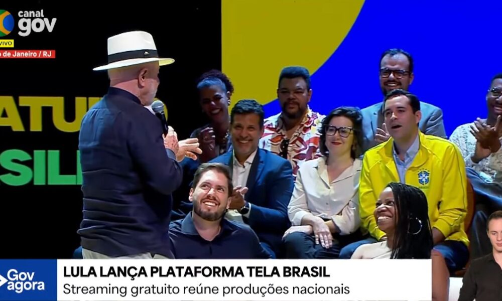 Lula defende uso do verde e amarelo pela esquerda na Copa para preservar identidade nacional - Lula verde e amarelo Copa