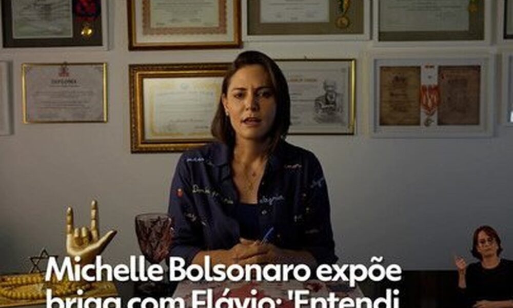 Flávio Bolsonaro evita comentar polêmica com Michelle e destaca foco no jogo
