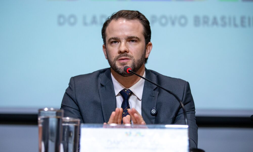 Pesquisa Datafolha revela queda no pessimismo sobre a economia brasileira em 2026 - economia brasileira 2026