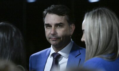 Pesquisa Quaest revela queda de Flávio Bolsonaro entre evangélicos, jovens e Sudeste - Flávio Bolsonaro pesquisa Quaest
