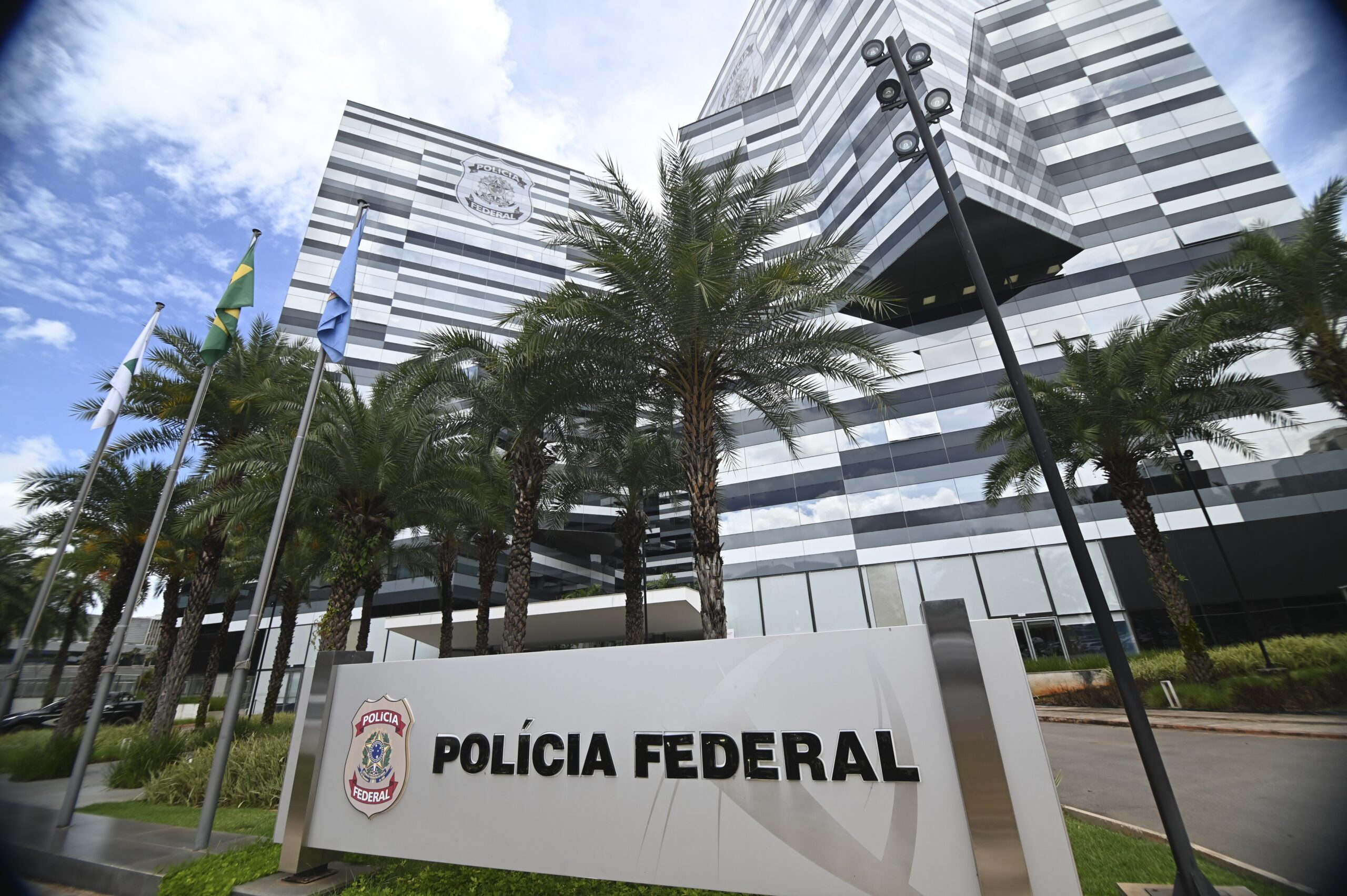 PF investiga disparo de alertas falsos pelo sistema da Defesa Civil após ataque hacker - alertas falsos Defesa Civil