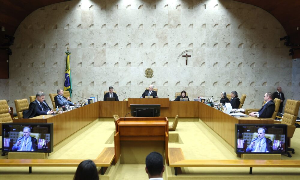 STF suspende julgamento sobre responsabilidade das big techs na remoção de conteúdos ilícitos