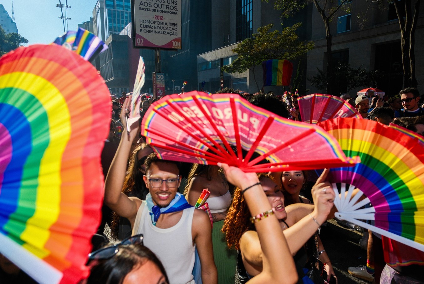 Aceitação da homossexualidade no Brasil recua para 72%, aponta pesquisa Datafolha 2026