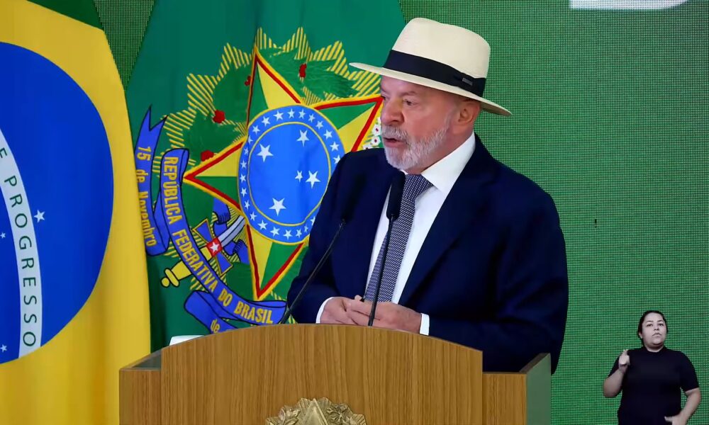 Brasil mantém negociações com EUA apesar de tarifas e anuncia R$ 18,5 bilhões em crédito para empresas - tarifa dos EUA ao Brasil
