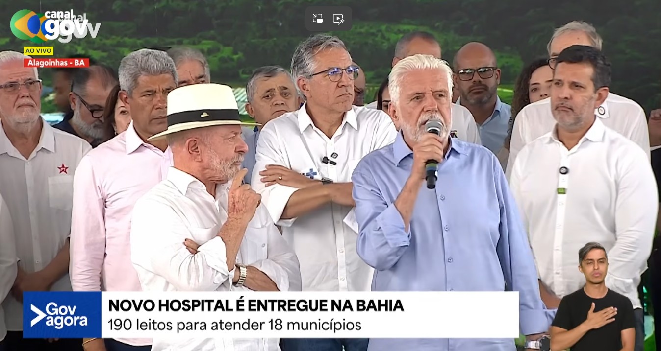 Lula e Jaques Wagner juntos na Bahia após mudança na liderança do governo no Senado - Lula na Bahia