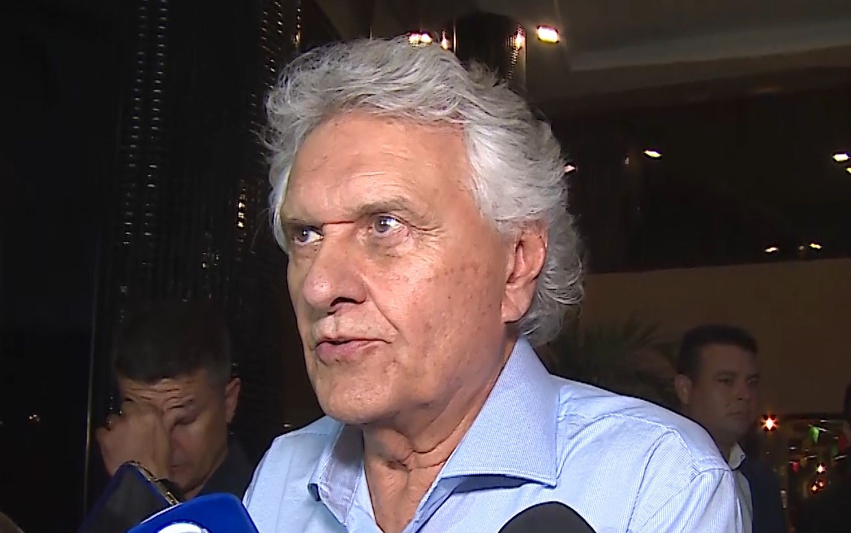 Ronaldo Caiado critica pedido de Flávio Bolsonaro e cobra pragmatismo do governo Lula sobre tarifaço de Trump