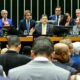 Assessor é exonerado após invadir programa ao vivo e pedir reeleição de Lula - exoneração de assessor após invasão ao vivo