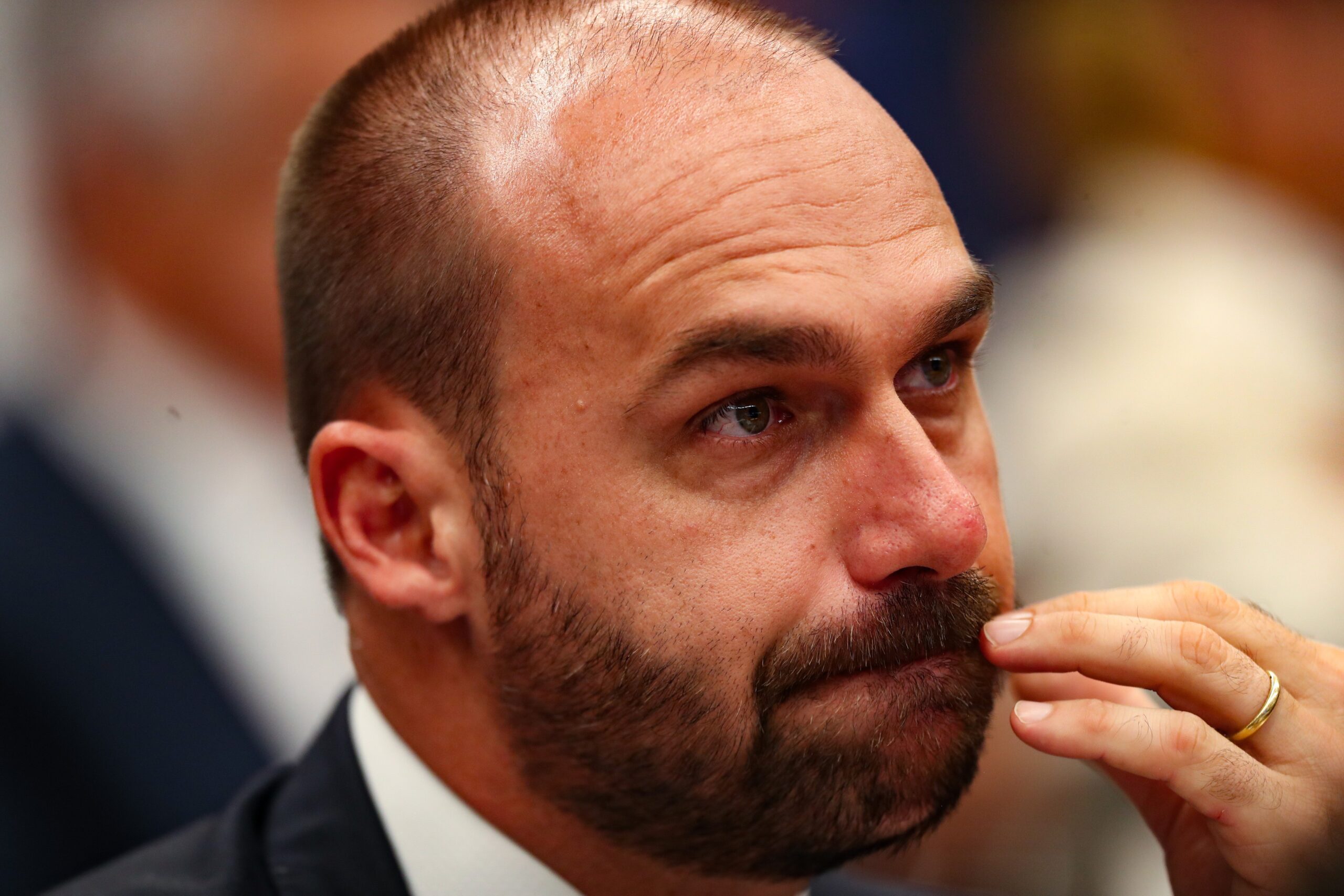 Eduardo Bolsonaro é produtor-executivo de filme financiado por Daniel Vorcaro, diz contrato - Eduardo Bolsonaro produtor filme