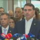 Flávio Bolsonaro enfrenta crise política e pode se tornar candidato inviável, dizem aliados - Flávio Bolsonaro candidato inviável