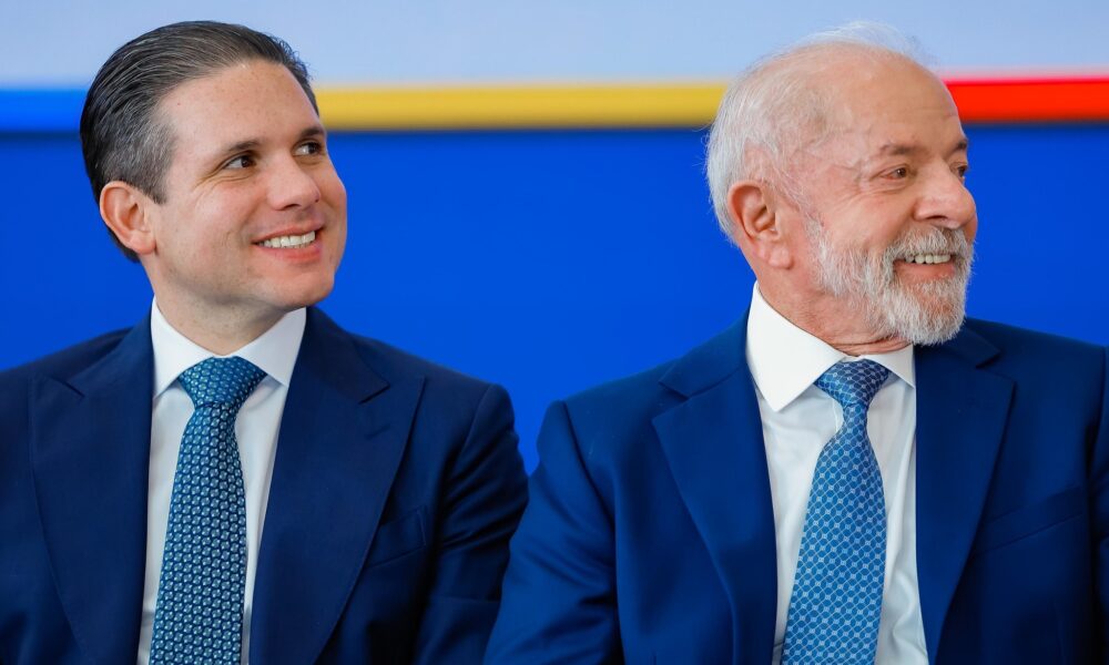 Lula defende fim imediato da escala 6x1 e agenda reunião com Hugo Motta para avançar proposta - fim da escala 6x1