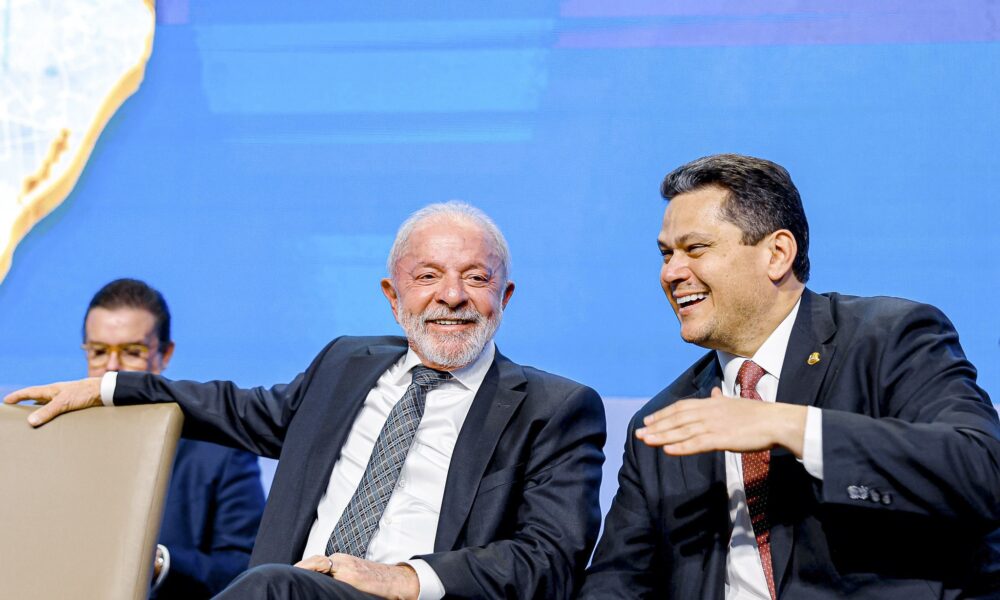 Ministros de Lula buscam reaproximação com Davi Alcolumbre após rejeição histórica de Jorge Messias no Senado - rejeição de Jorge Messias no Senado