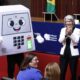 Pilili: Conheça a mascote oficial das Eleições 2026 lançada pelo TSE - mascote das Eleições 2026