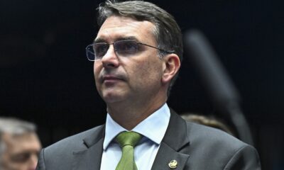PL e Flávio Bolsonaro definem candidato ao governo de Minas Gerais para eleições 2026