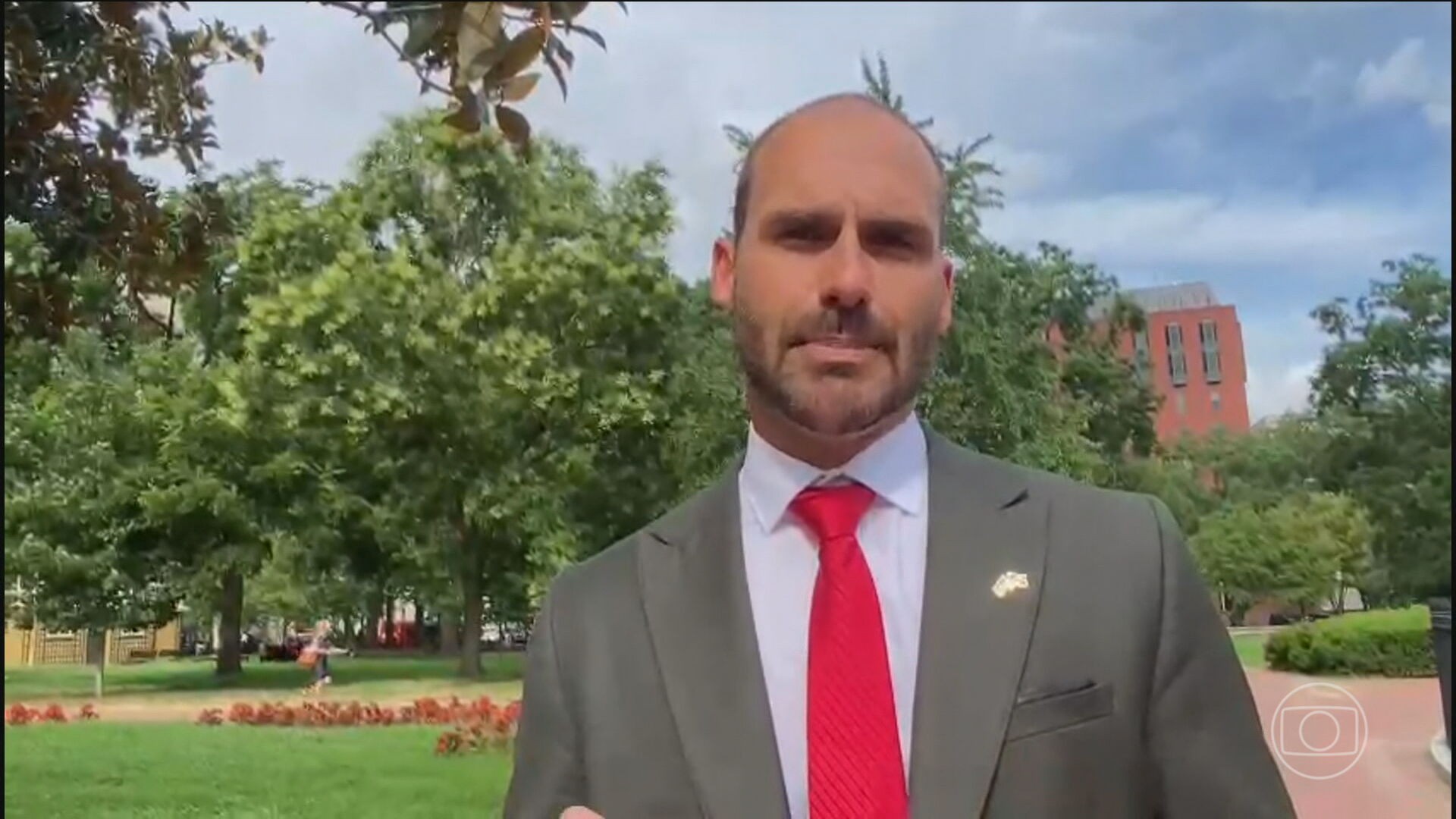 STF julga acusação de coação contra Eduardo Bolsonaro em processo sobre tentativa de golpe de 2022 - Eduardo Bolsonaro coação STF